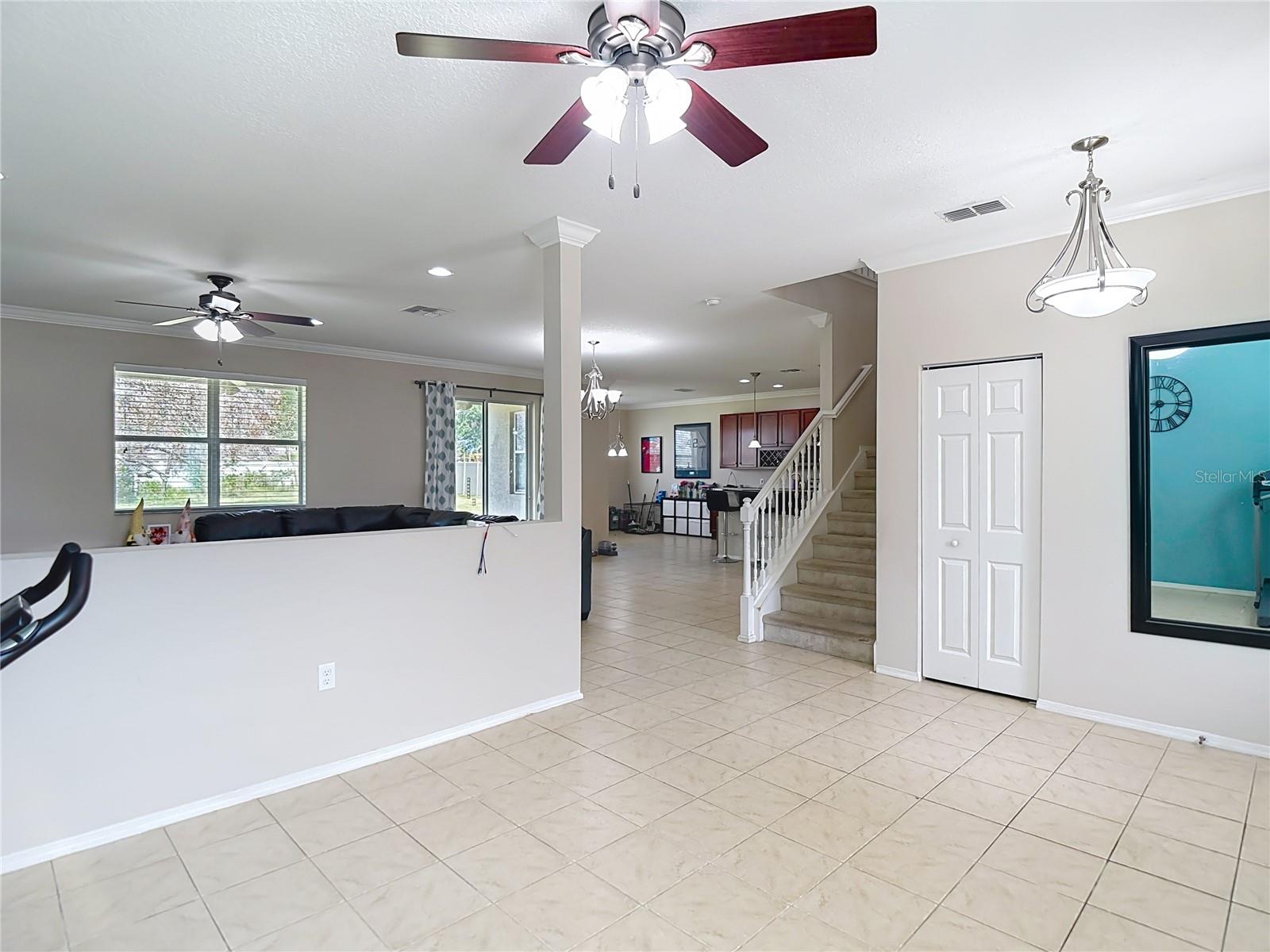 1105 CANYON OAKS DR, BRANDON, FL, 33510