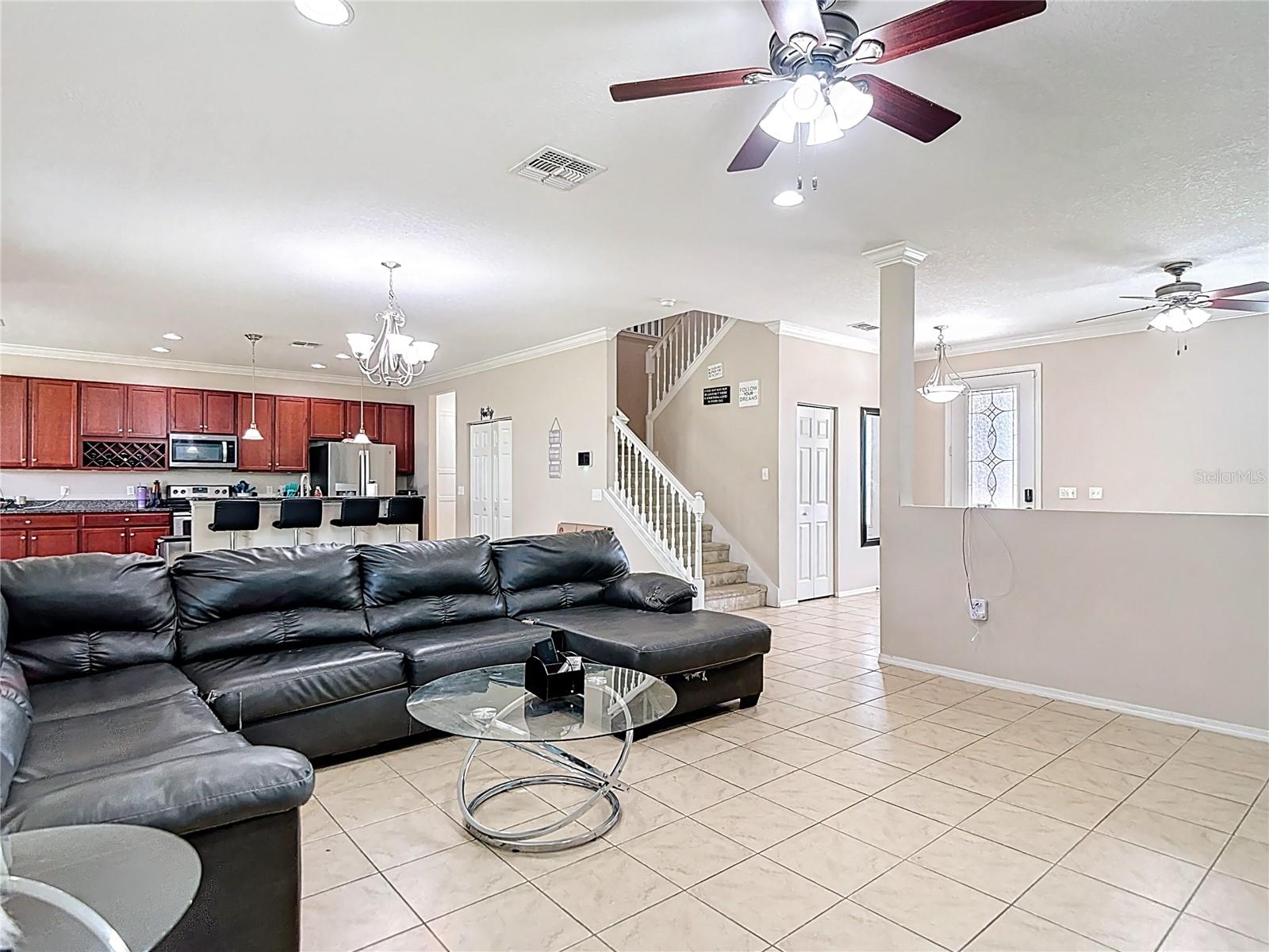 1105 CANYON OAKS DR, BRANDON, FL, 33510