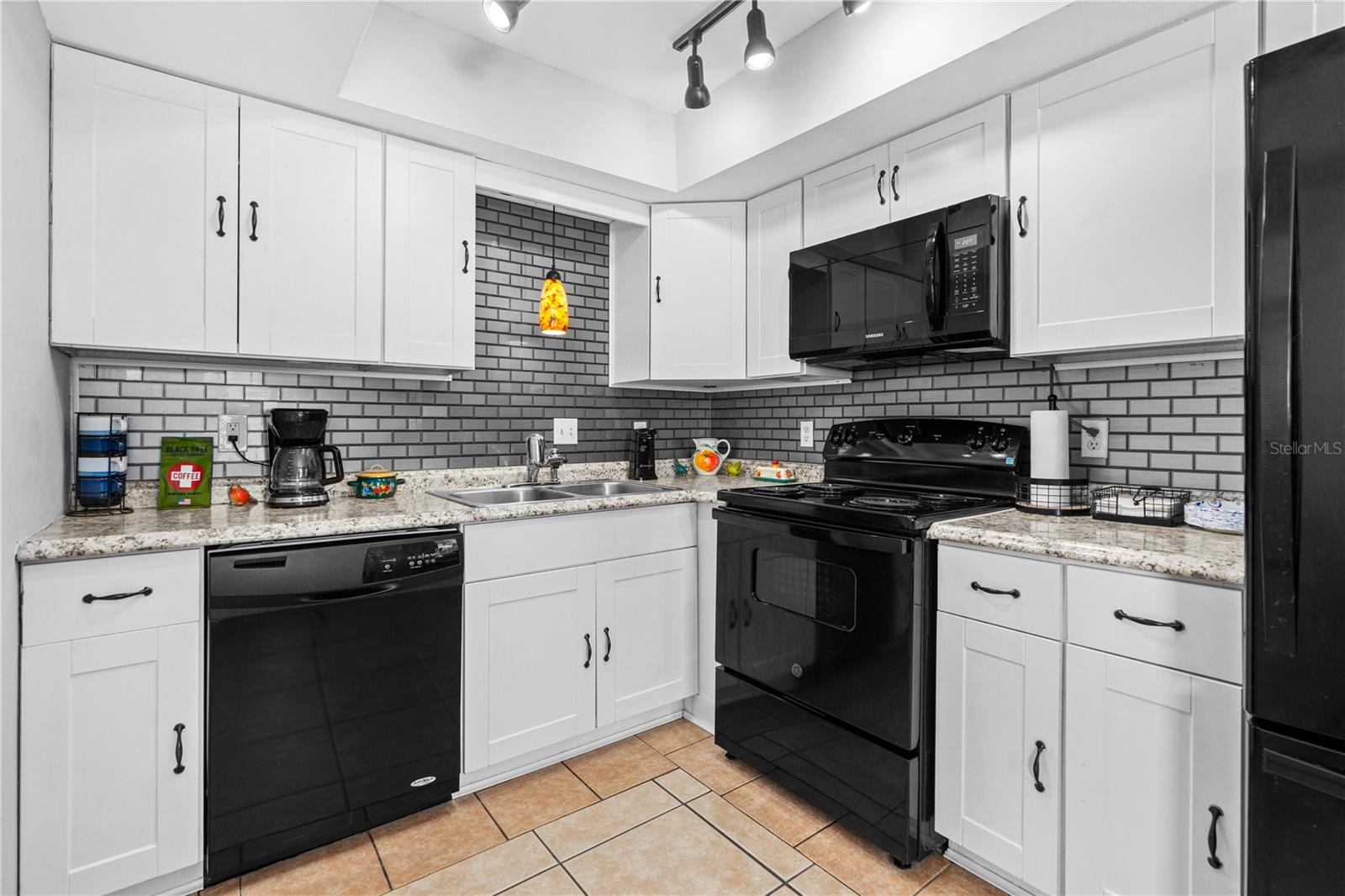 411 SEA GULL CT, EDGEWATER, FL, 32141