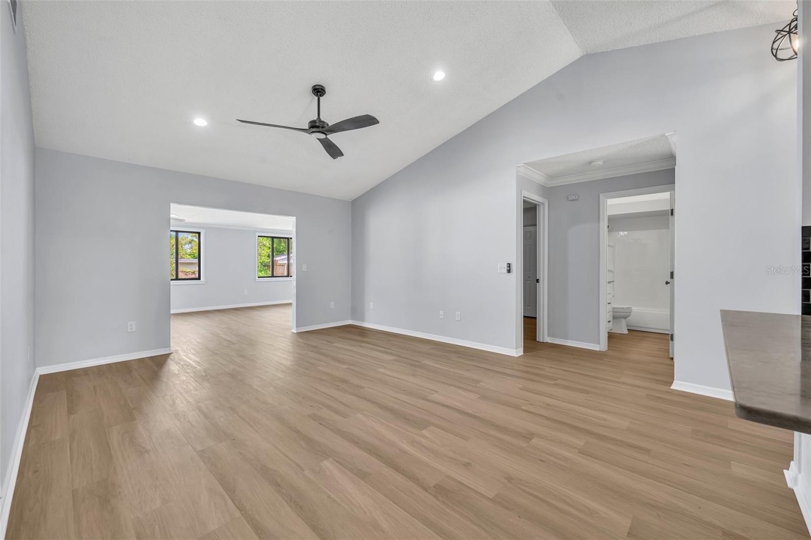 717 S RIDGEWOOD AVE, ORMOND BEACH, FL, 32174