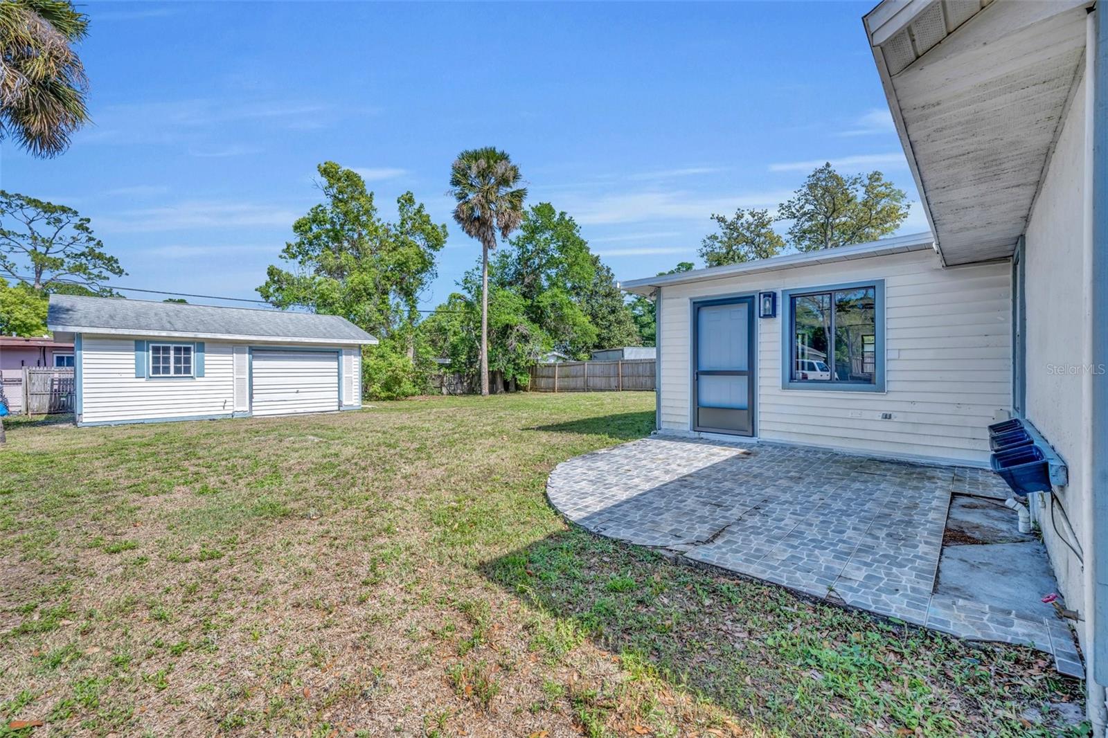 717 S RIDGEWOOD AVE, ORMOND BEACH, FL, 32174
