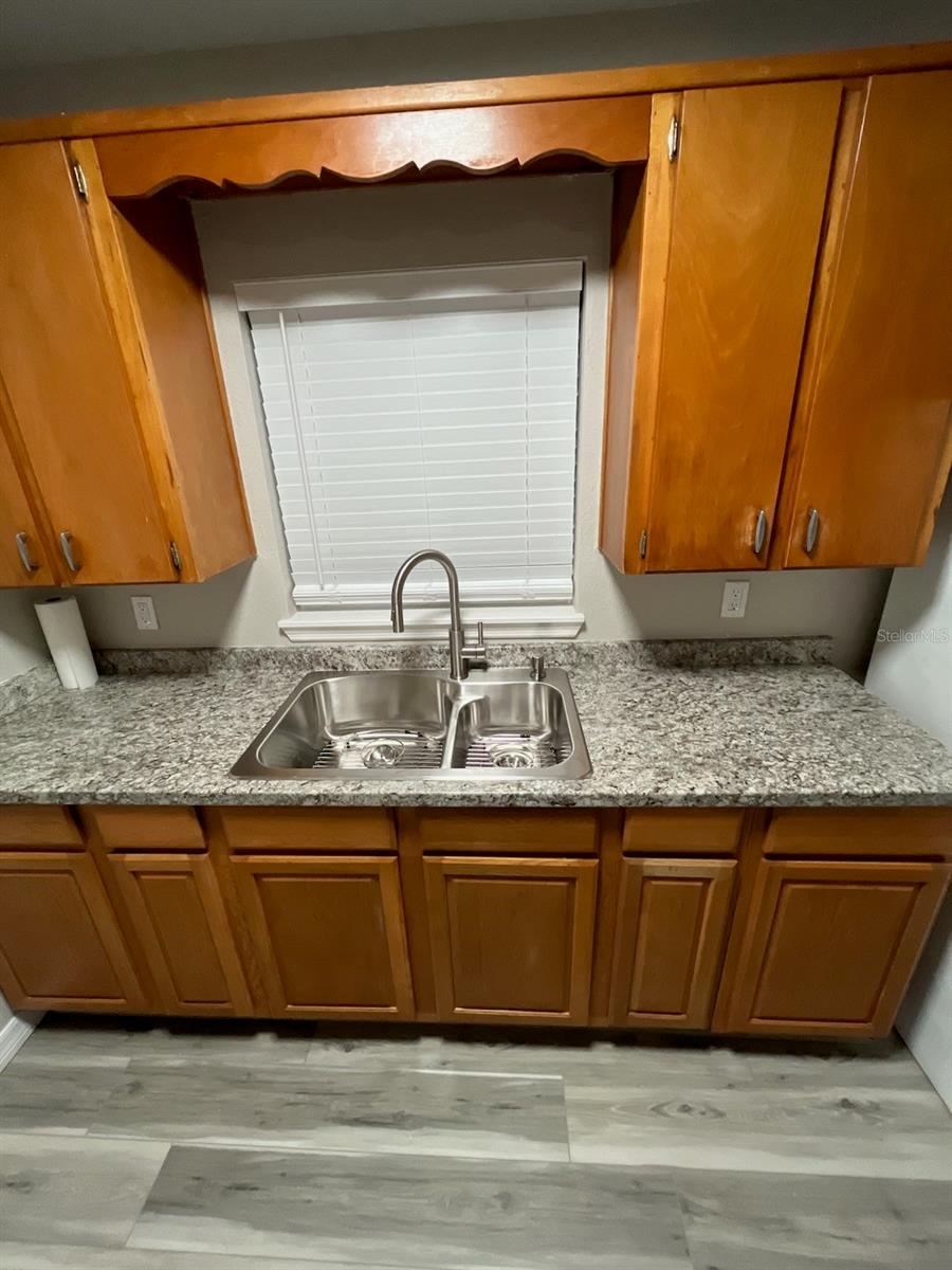 700 CRYSTAL DR, OCOEE, FL, 34761