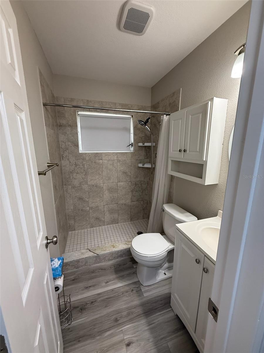700 CRYSTAL DR, OCOEE, FL, 34761