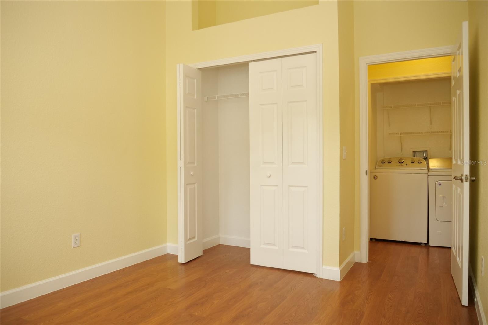 415 N FERN CREEK AVE, ORLANDO, FL, 32803