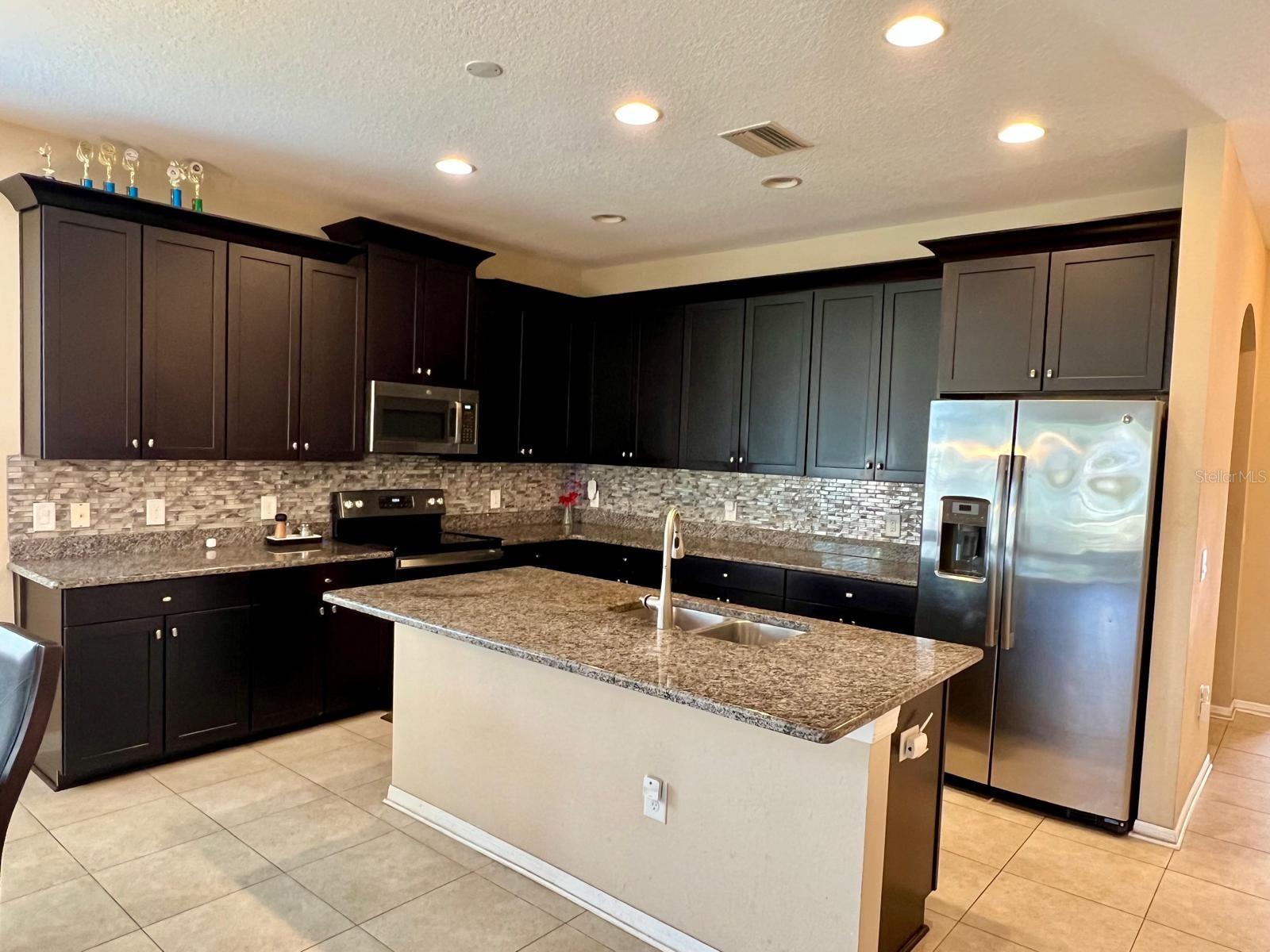1119 OAKCREST DR, BRANDON, FL, 33510