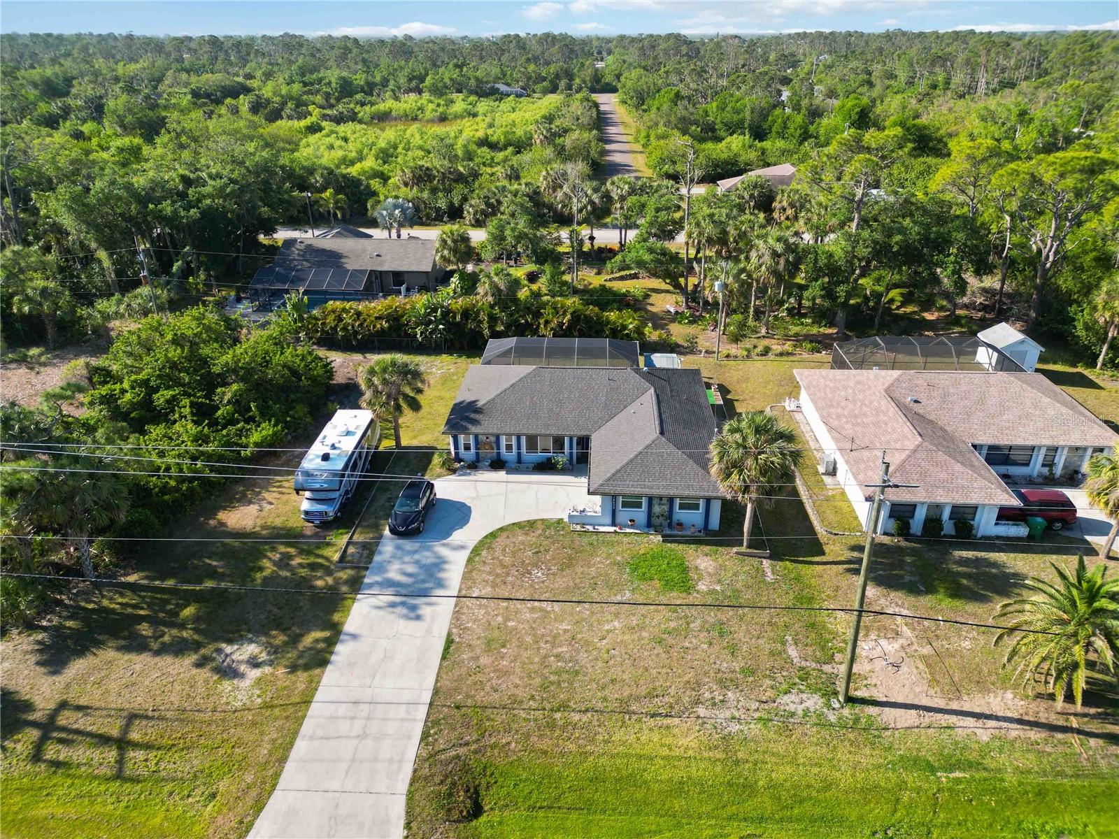18033 EDGEWATER DR, PORT CHARLOTTE, FL, 33948