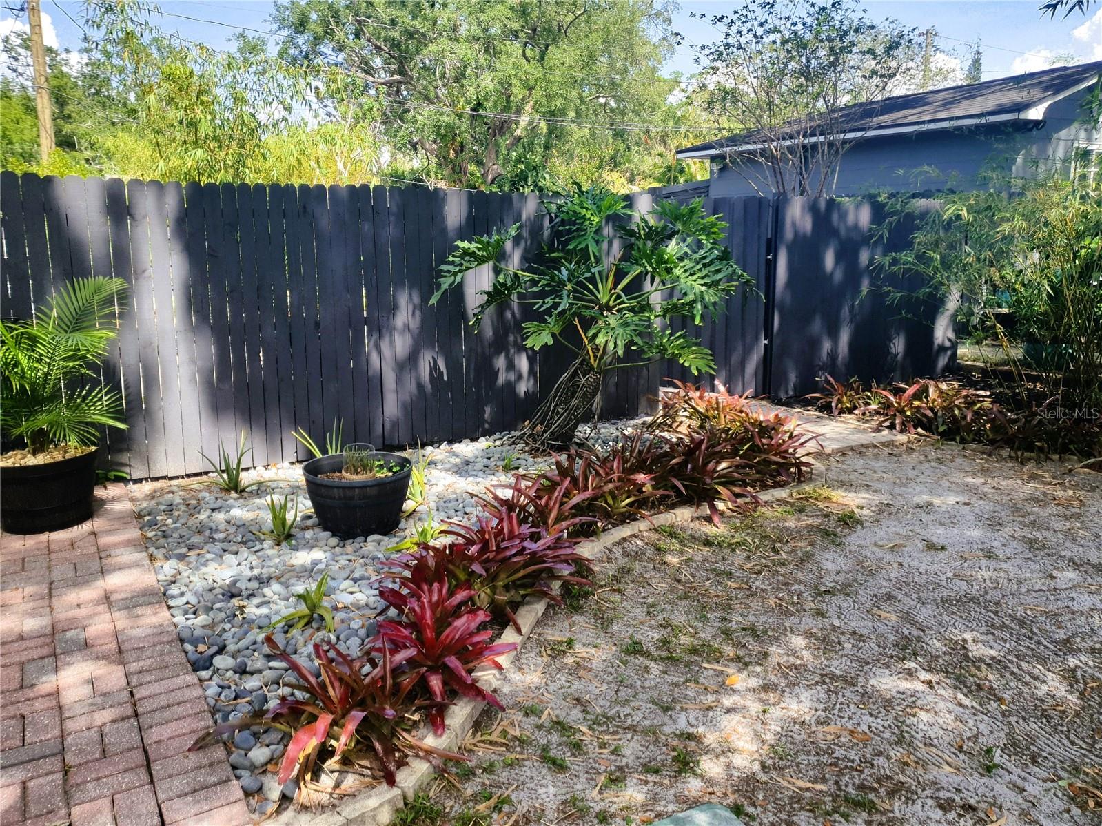 4021 IRIS ST N, ST PETERSBURG, FL, 33703