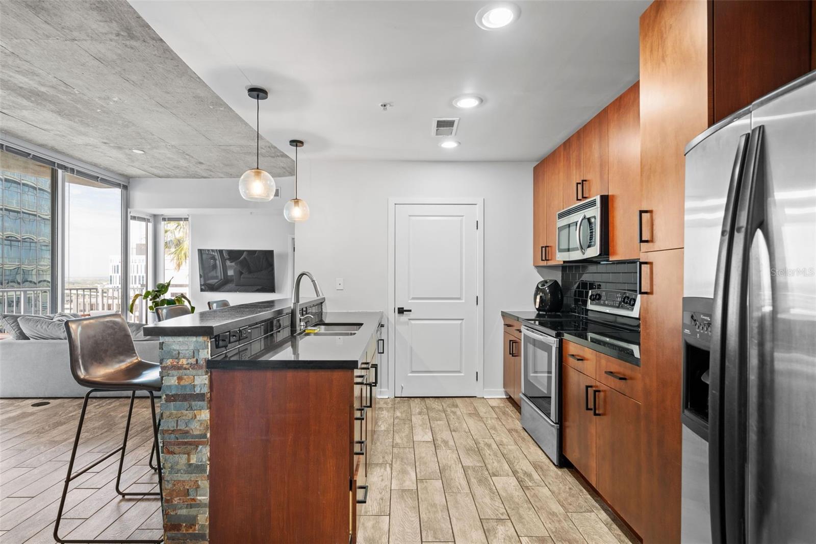 155 S COURT AVE #1202, ORLANDO, FL, 32801