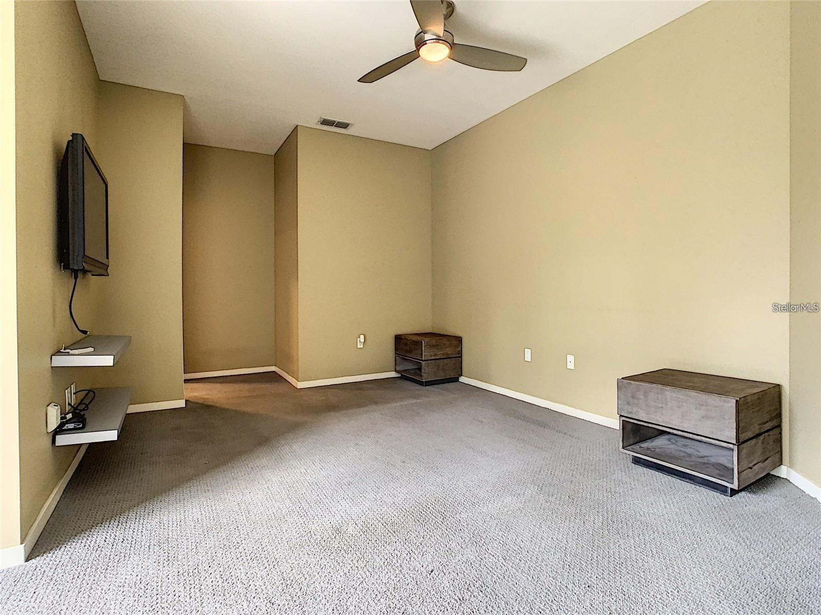 1 S EOLA DR #11, ORLANDO, FL, 32801