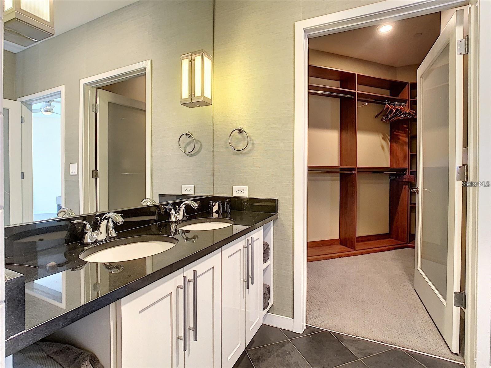 1 S EOLA DR #11, ORLANDO, FL, 32801