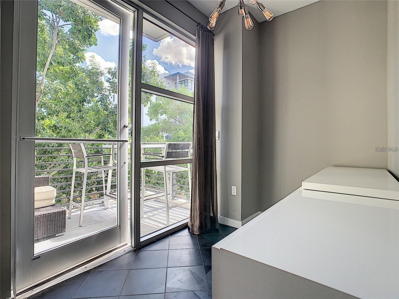 1 S EOLA DR #11, ORLANDO, FL, 32801