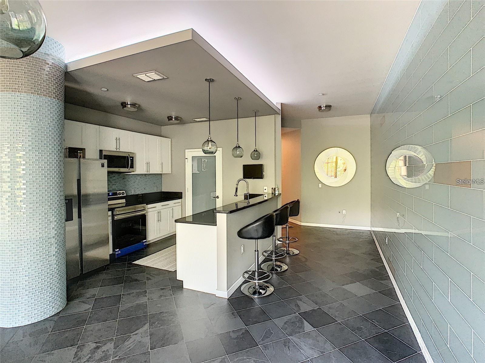 1 S EOLA DR #11, ORLANDO, FL, 32801