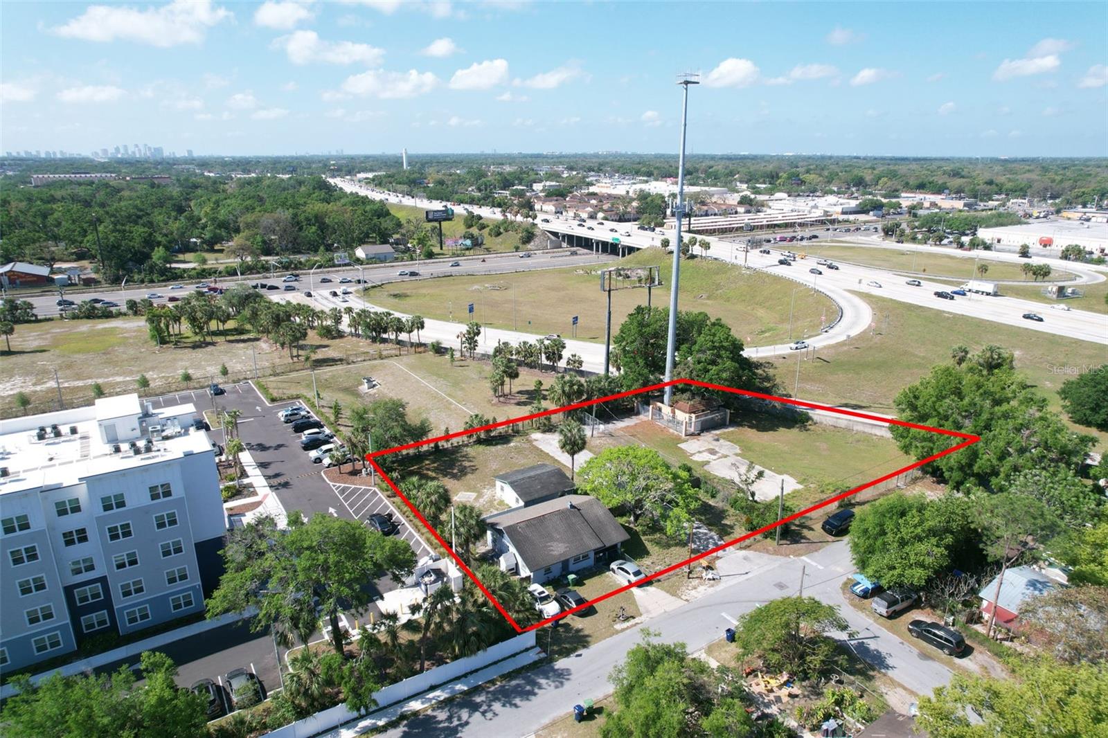 705 E WILMA ST, TAMPA, FL, 33612