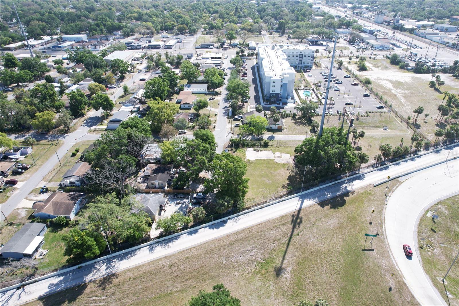 705 E WILMA ST, TAMPA, FL, 33612