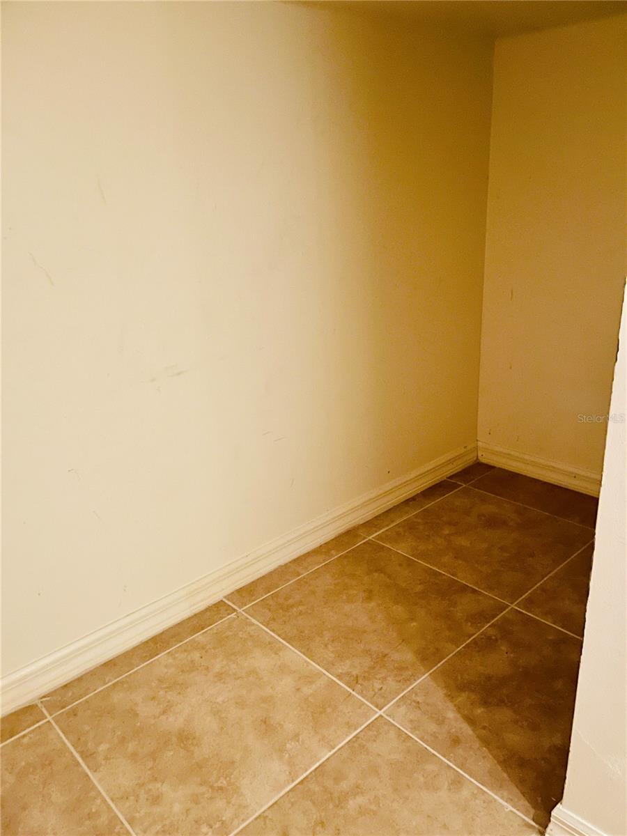 7629 CHAPELHILL DR, ORLANDO, FL, 32819