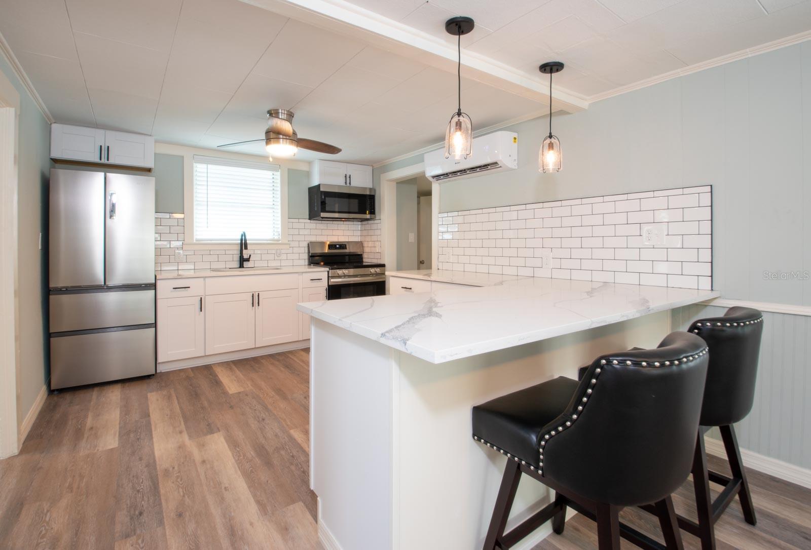 11 LAFAYETTE ST, BRADENTON, FL, 34208