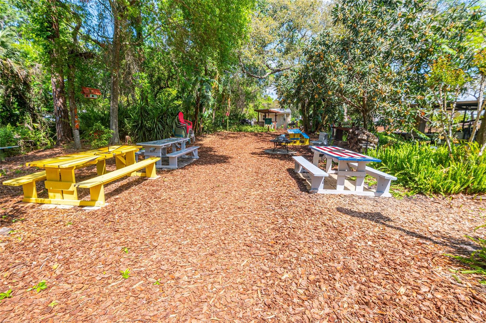 501 SANTA FE RD, TAVARES, FL, 32778