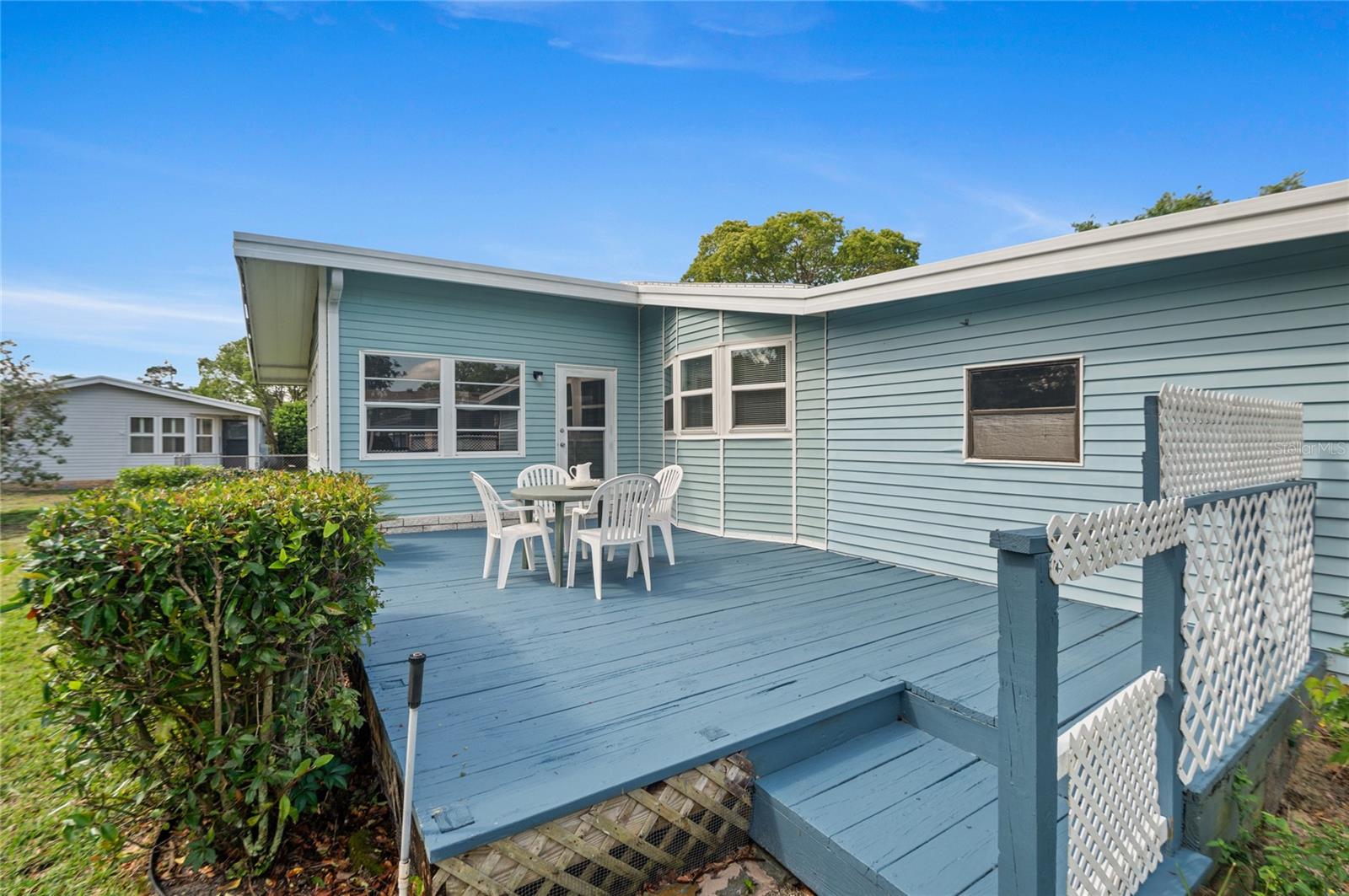 501 SANTA FE RD, TAVARES, FL, 32778