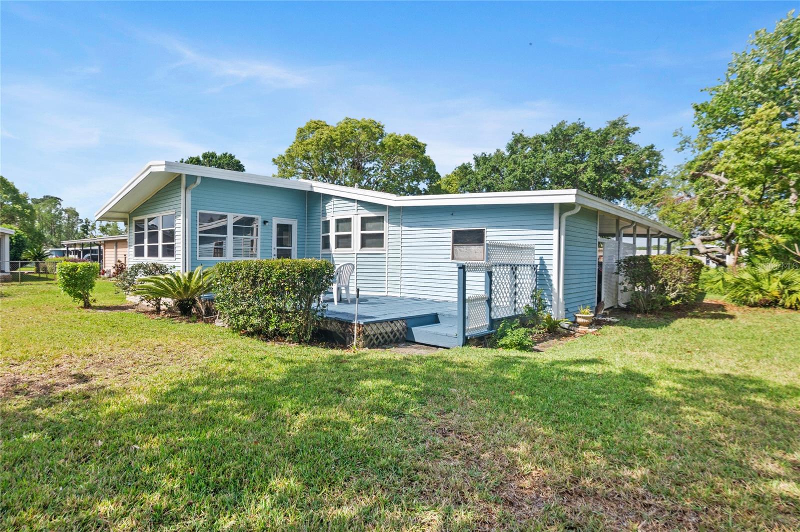 501 SANTA FE RD, TAVARES, FL, 32778