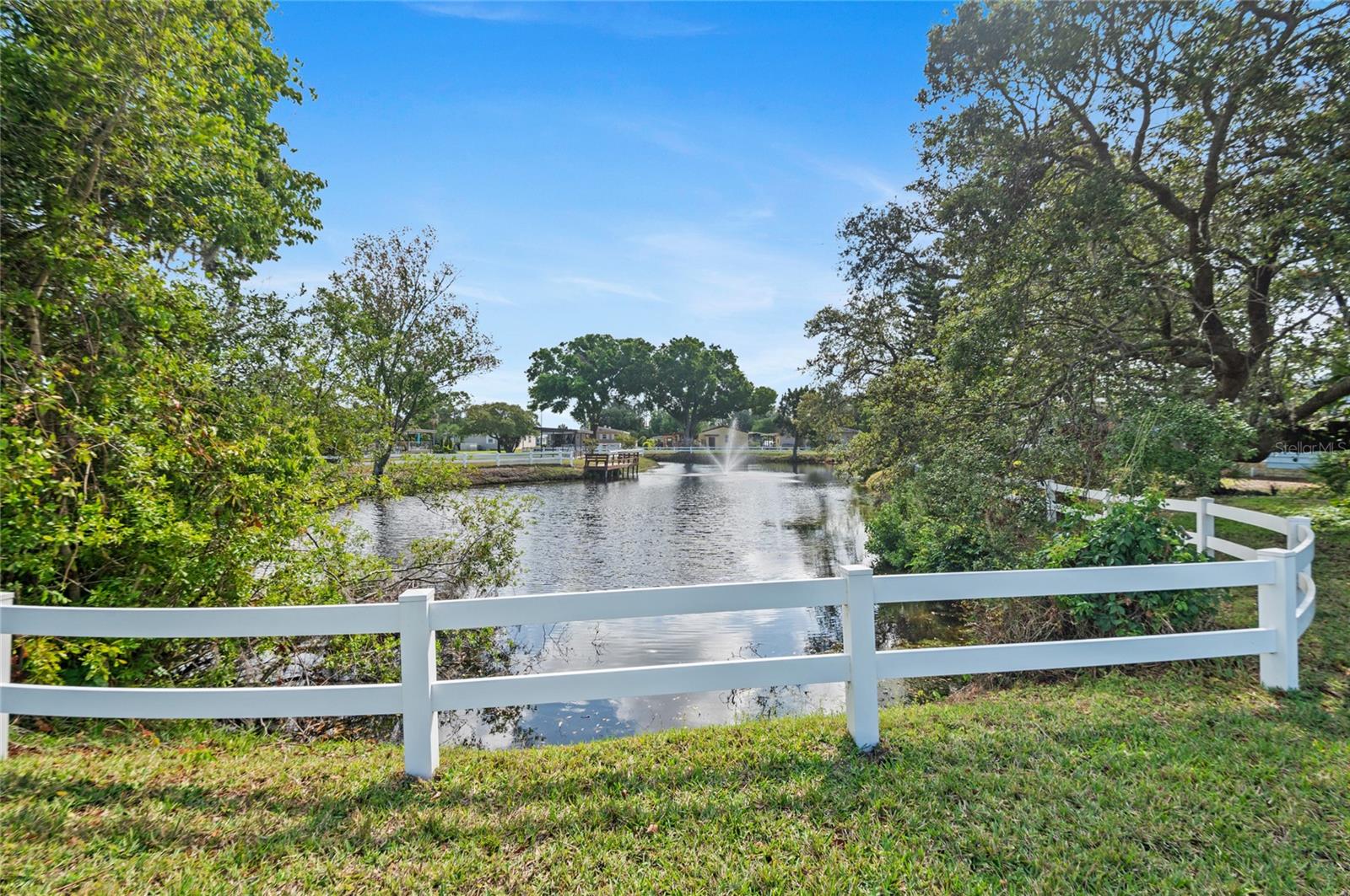501 SANTA FE RD, TAVARES, FL, 32778