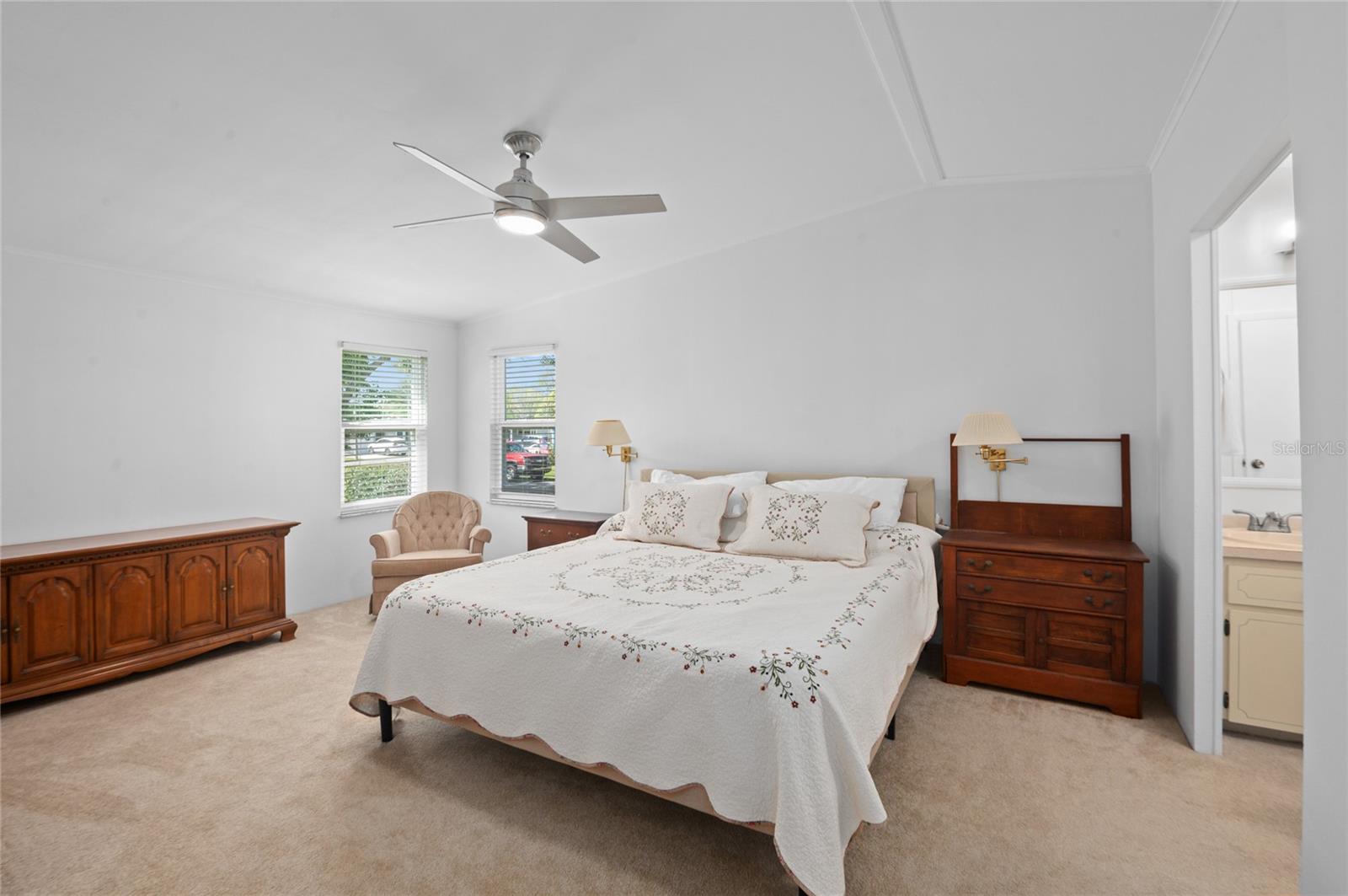 501 SANTA FE RD, TAVARES, FL, 32778