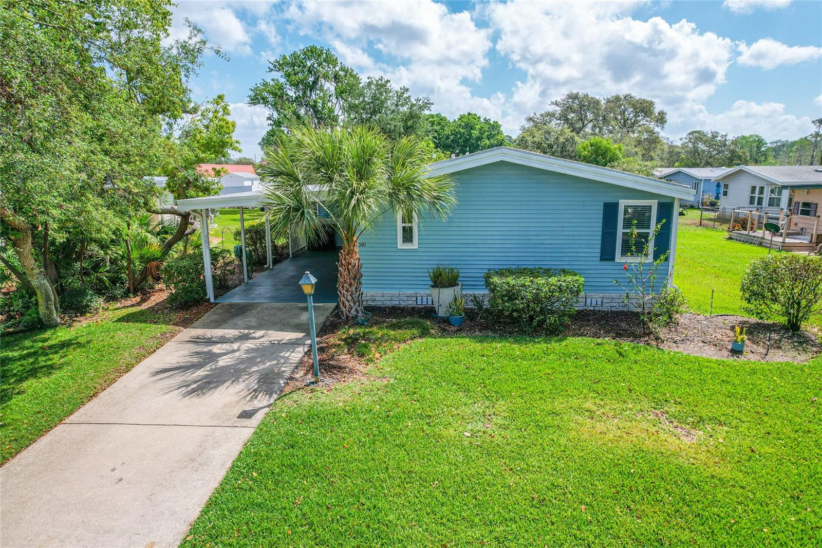 501 SANTA FE RD, TAVARES, FL, 32778