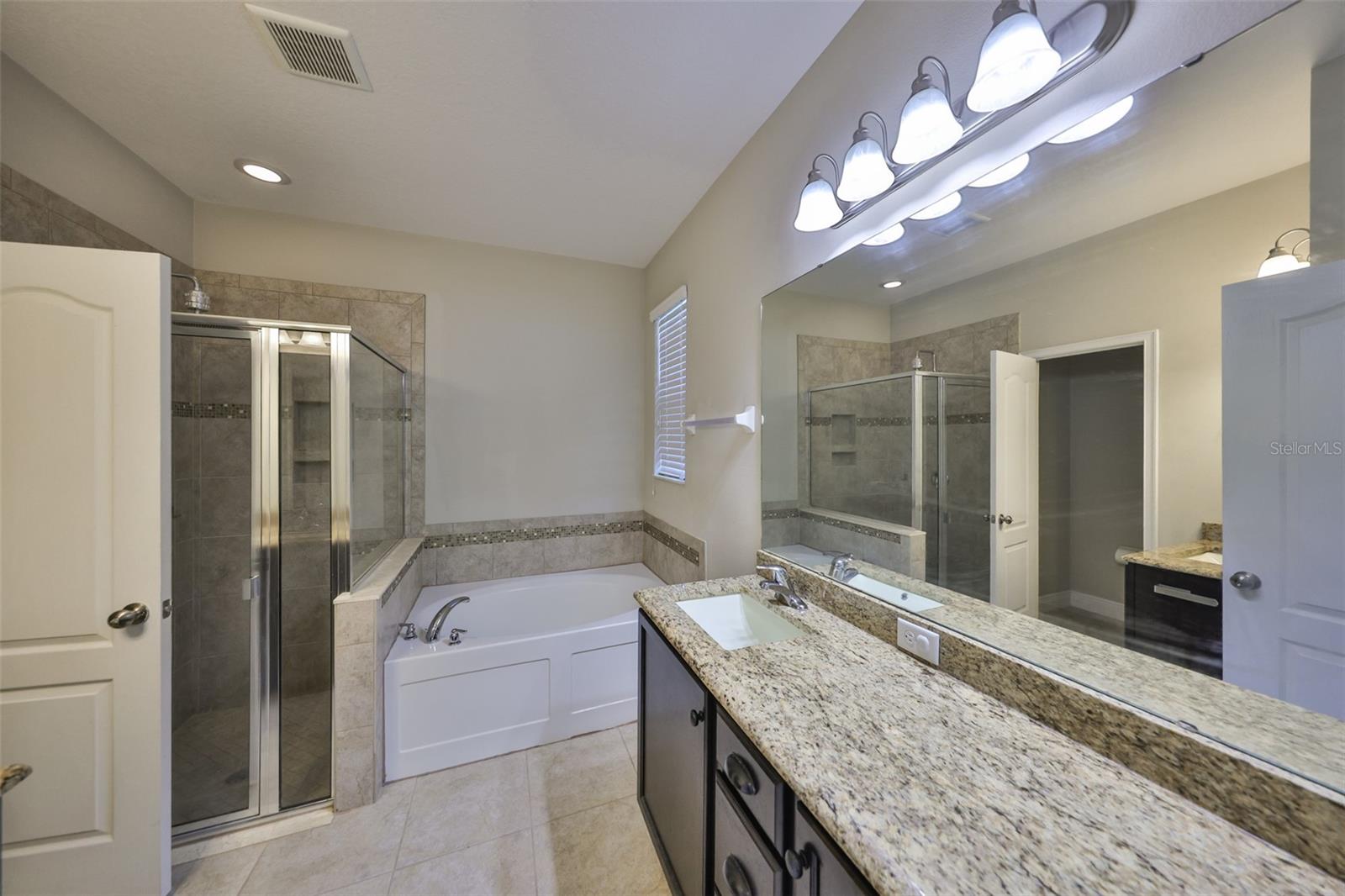 838 VINO VERDE CIR, BRANDON, FL, 33511