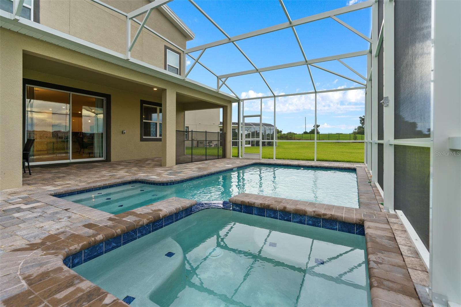 905 OCEAN COURSE AVE, DAVENPORT, FL, 33896