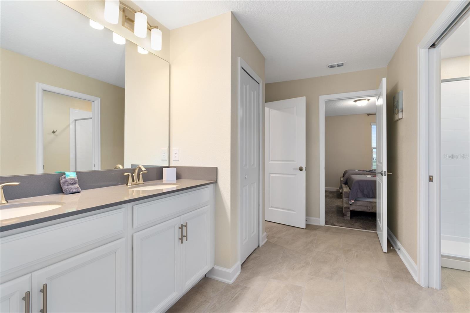 905 OCEAN COURSE AVE, DAVENPORT, FL, 33896