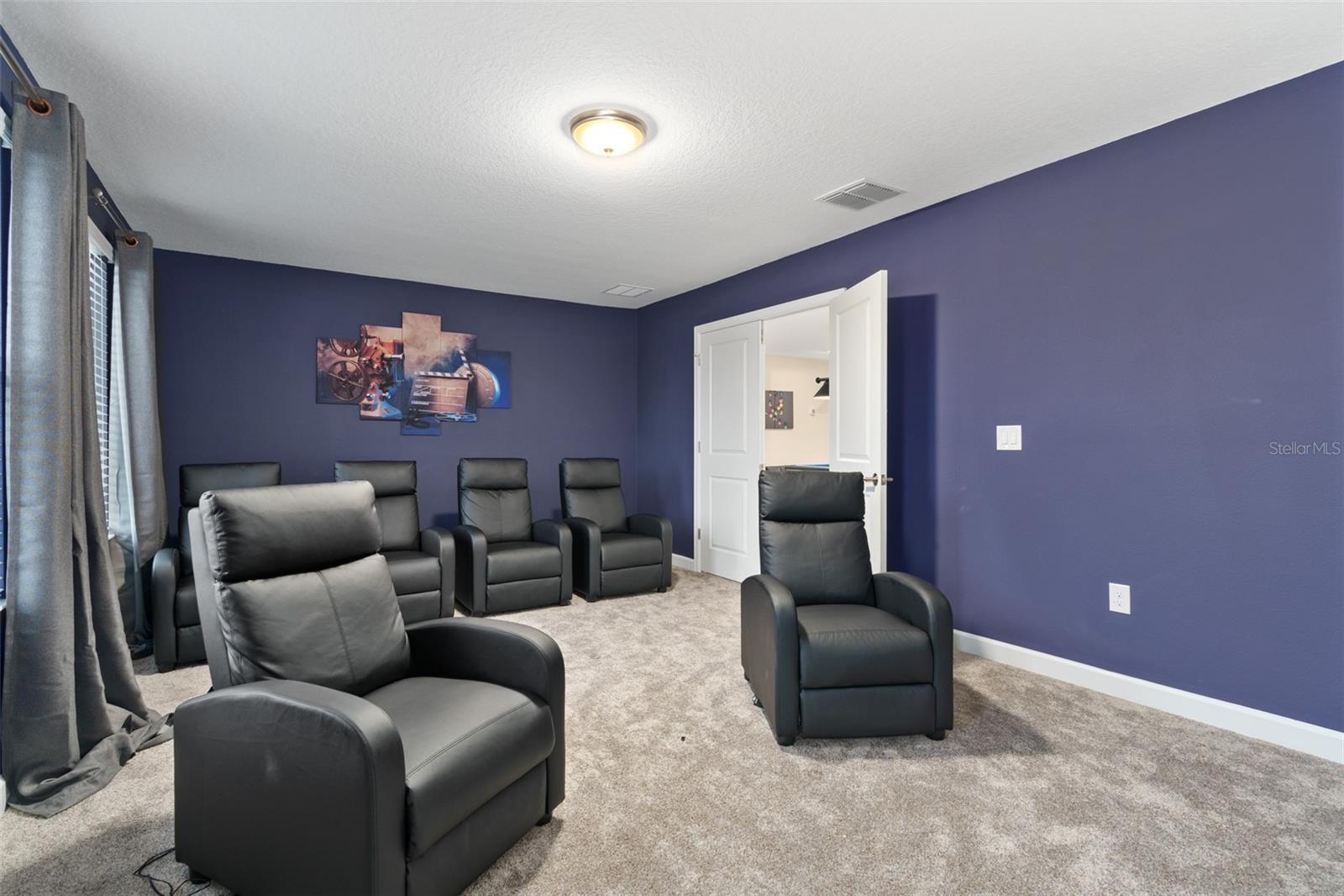 905 OCEAN COURSE AVE, DAVENPORT, FL, 33896