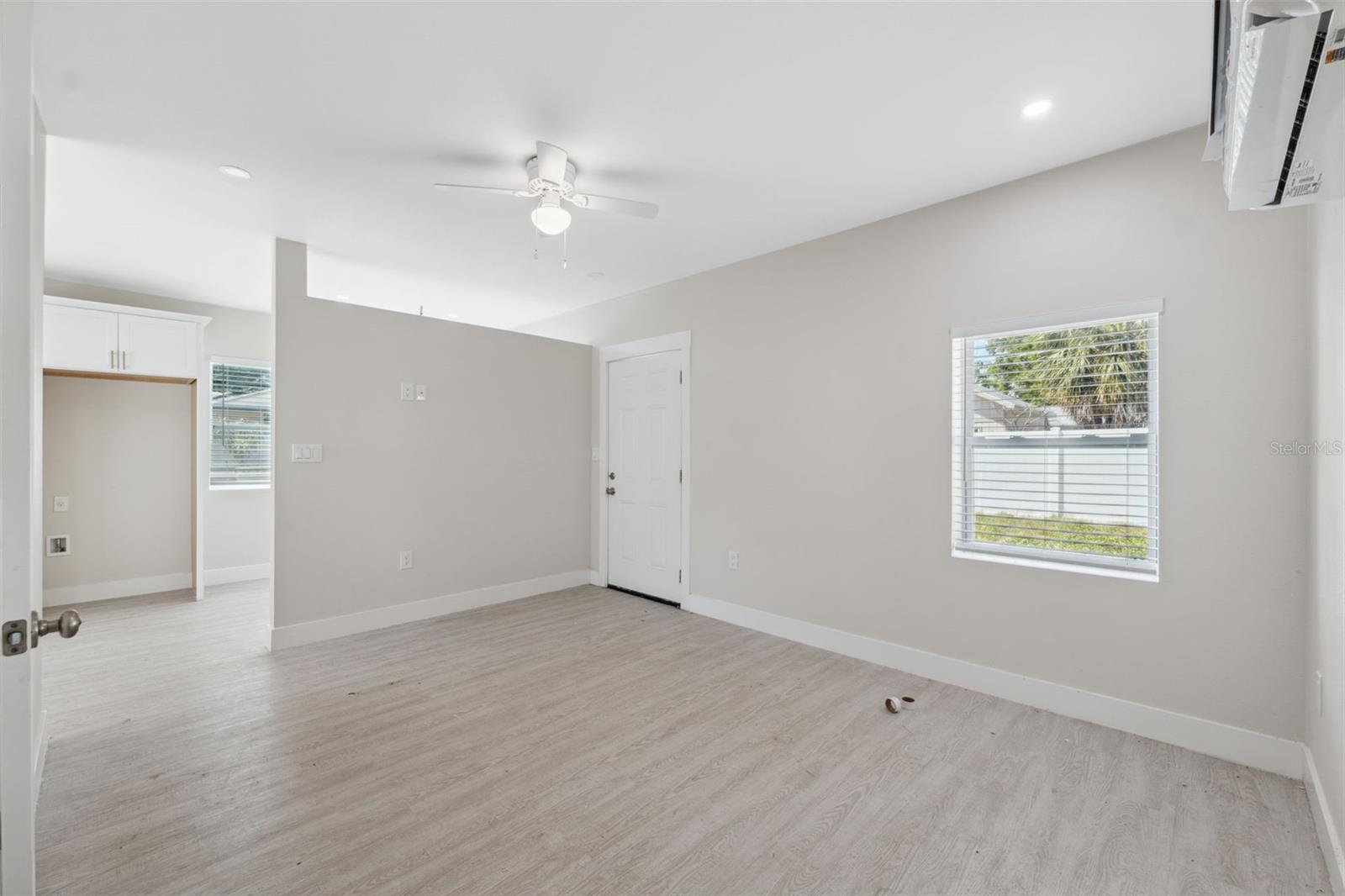7313 8TH AVE N, ST PETERSBURG, FL, 33710