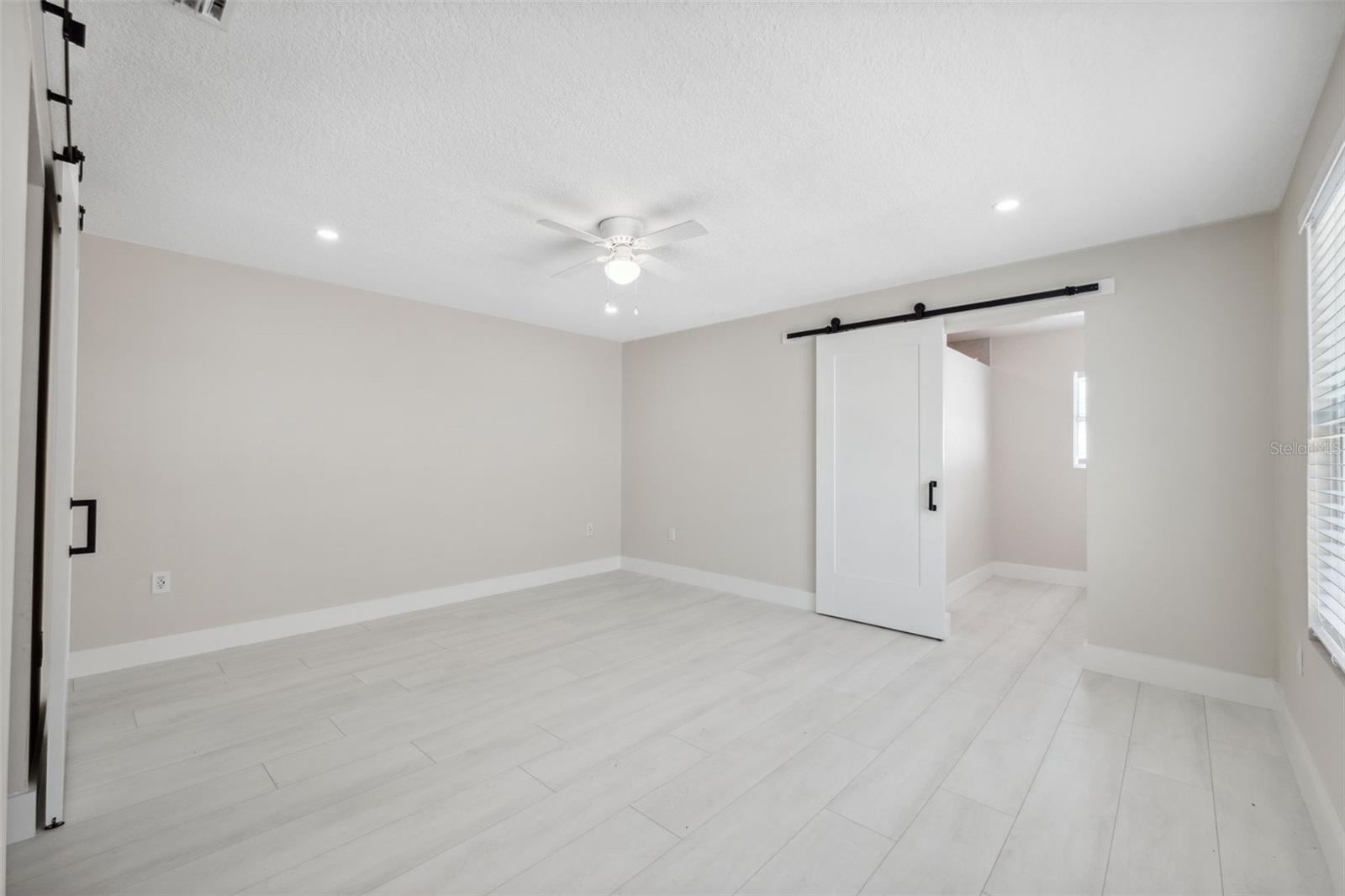 7313 8TH AVE N, ST PETERSBURG, FL, 33710