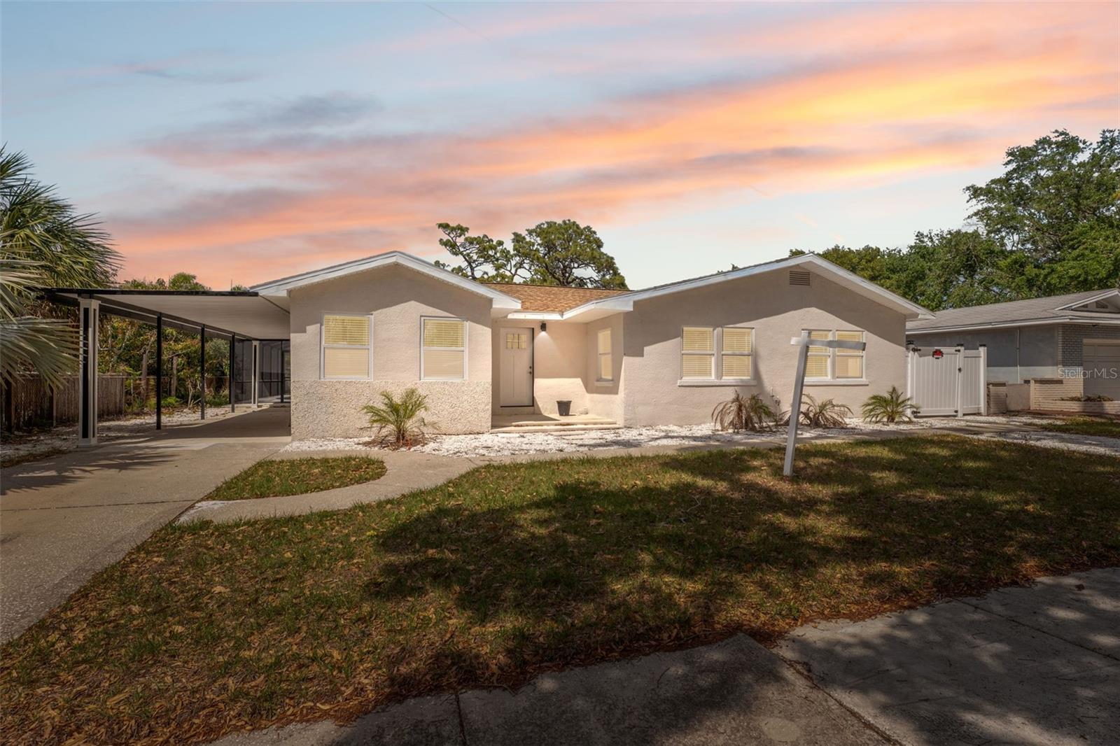7313 8TH AVE N, ST PETERSBURG, FL, 33710