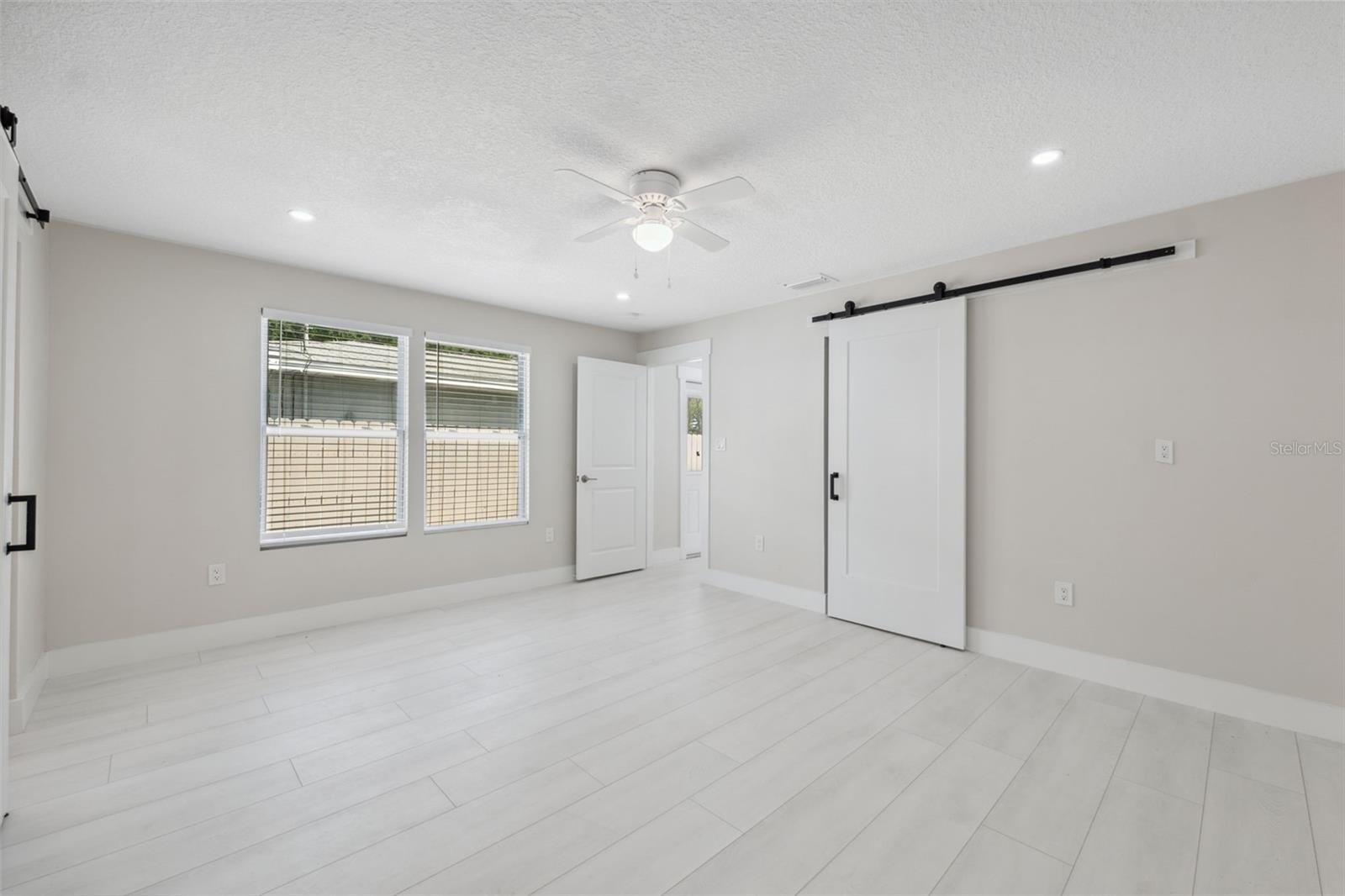 7313 8TH AVE N, ST PETERSBURG, FL, 33710