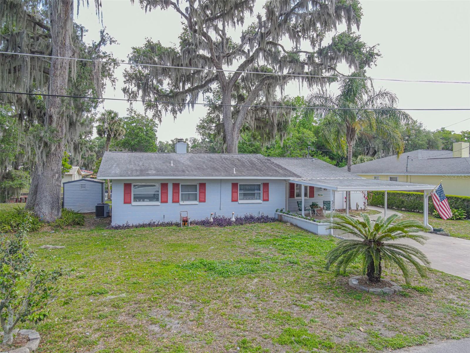 2529 CR 448, LAKE PANASOFFKEE, FL, 33538
