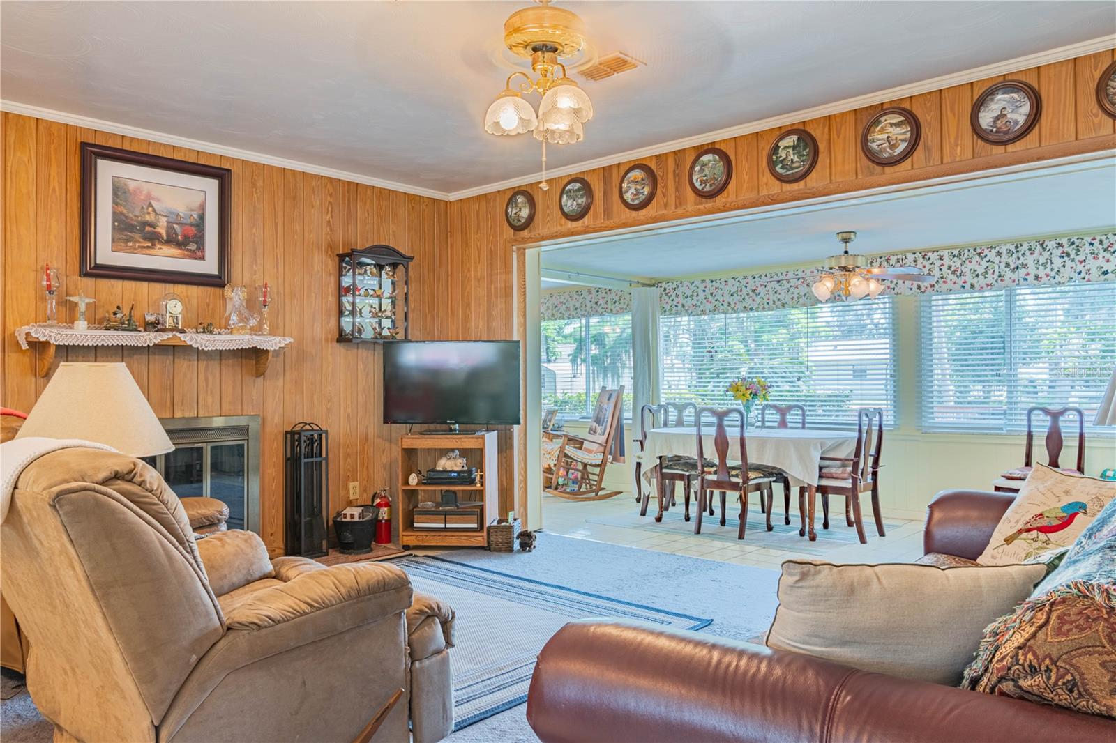 2529 CR 448, LAKE PANASOFFKEE, FL, 33538