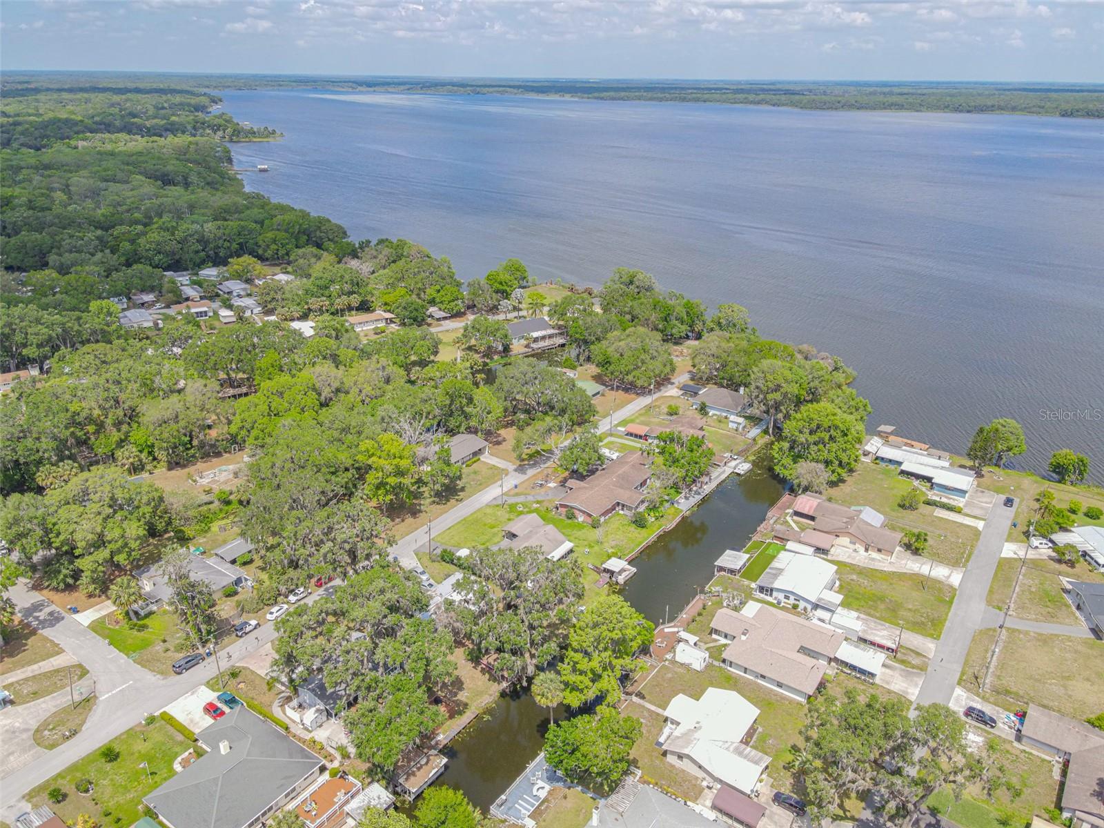 2529 CR 448, LAKE PANASOFFKEE, FL, 33538