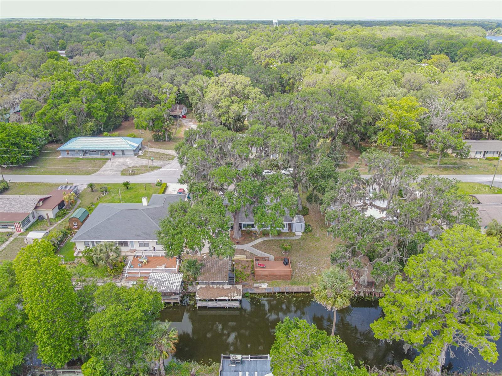 2529 CR 448, LAKE PANASOFFKEE, FL, 33538
