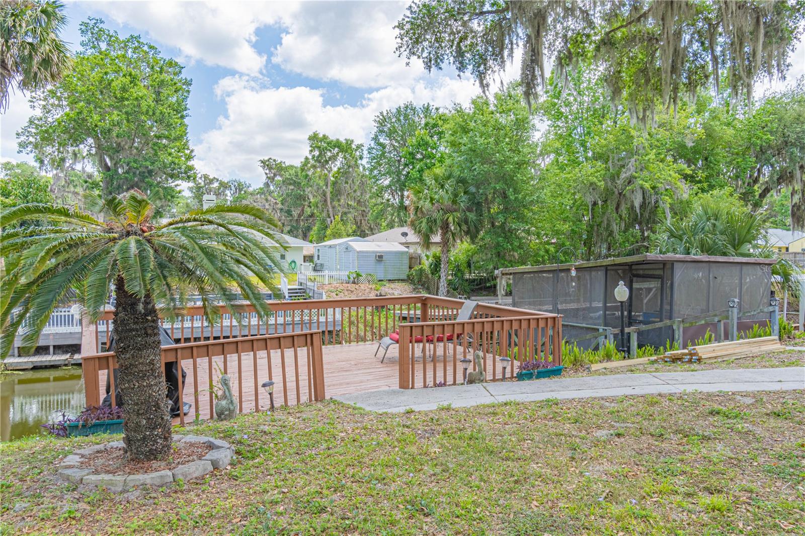 2529 CR 448, LAKE PANASOFFKEE, FL, 33538