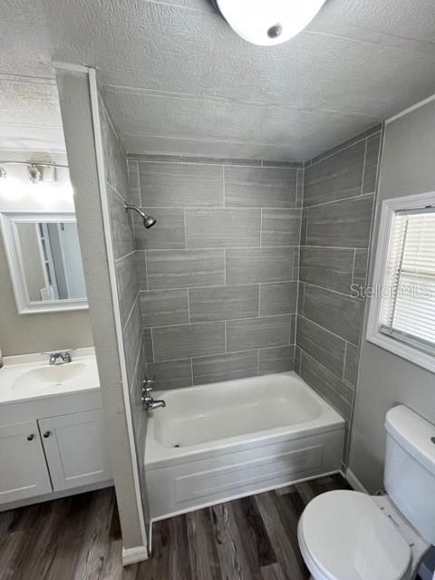 141 OLEANDER AVE, AUBURNDALE, FL, 33823