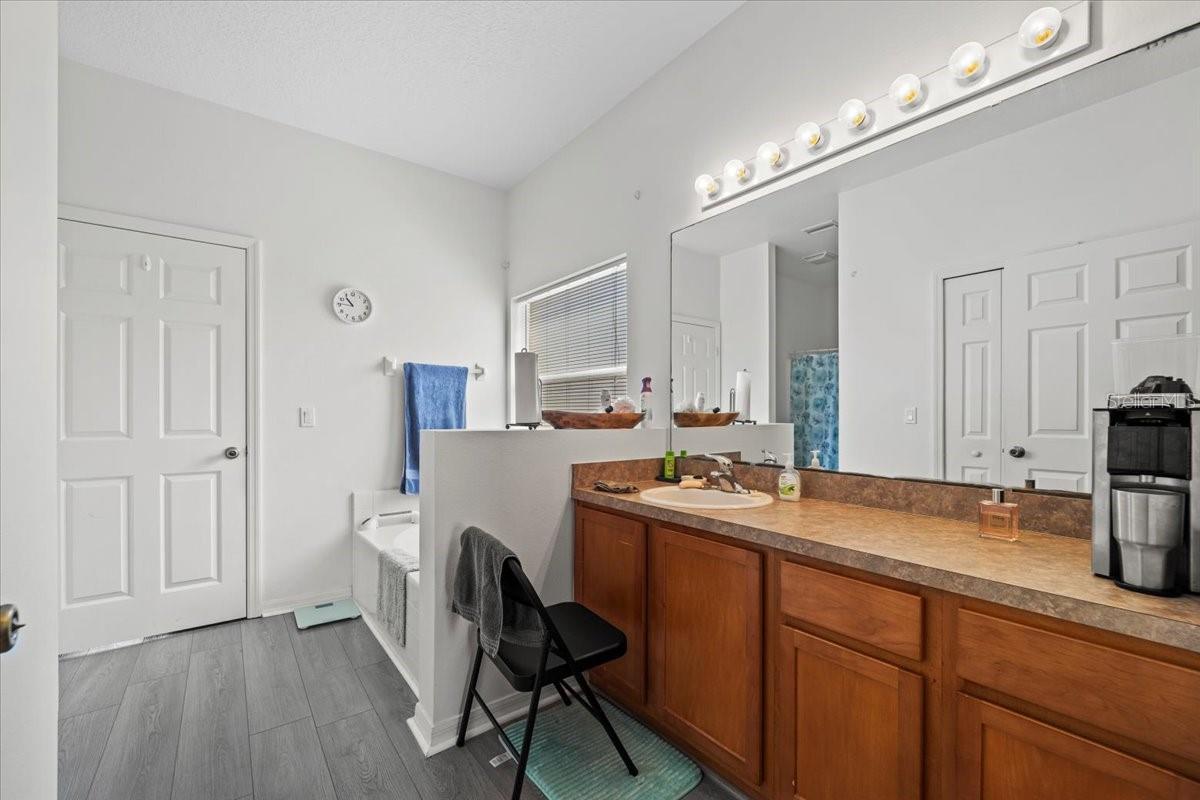 62 ROCKING HORSE DR, PALM COAST, FL, 32164
