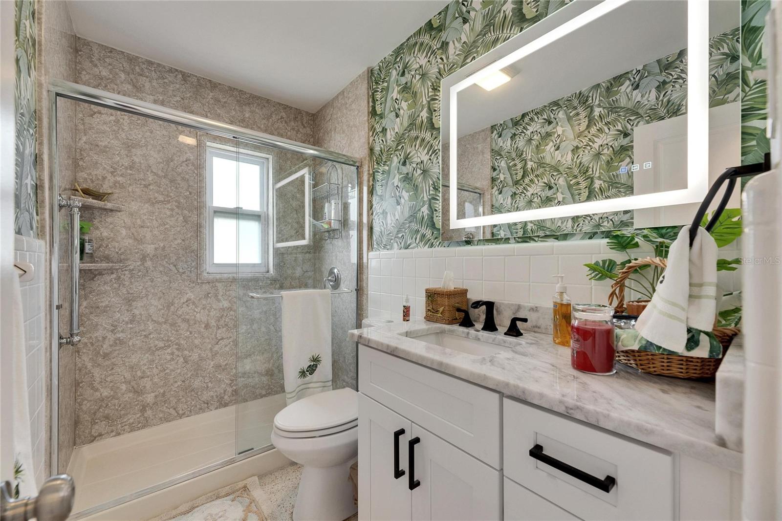 105 6TH ST NW, RUSKIN, FL, 33570