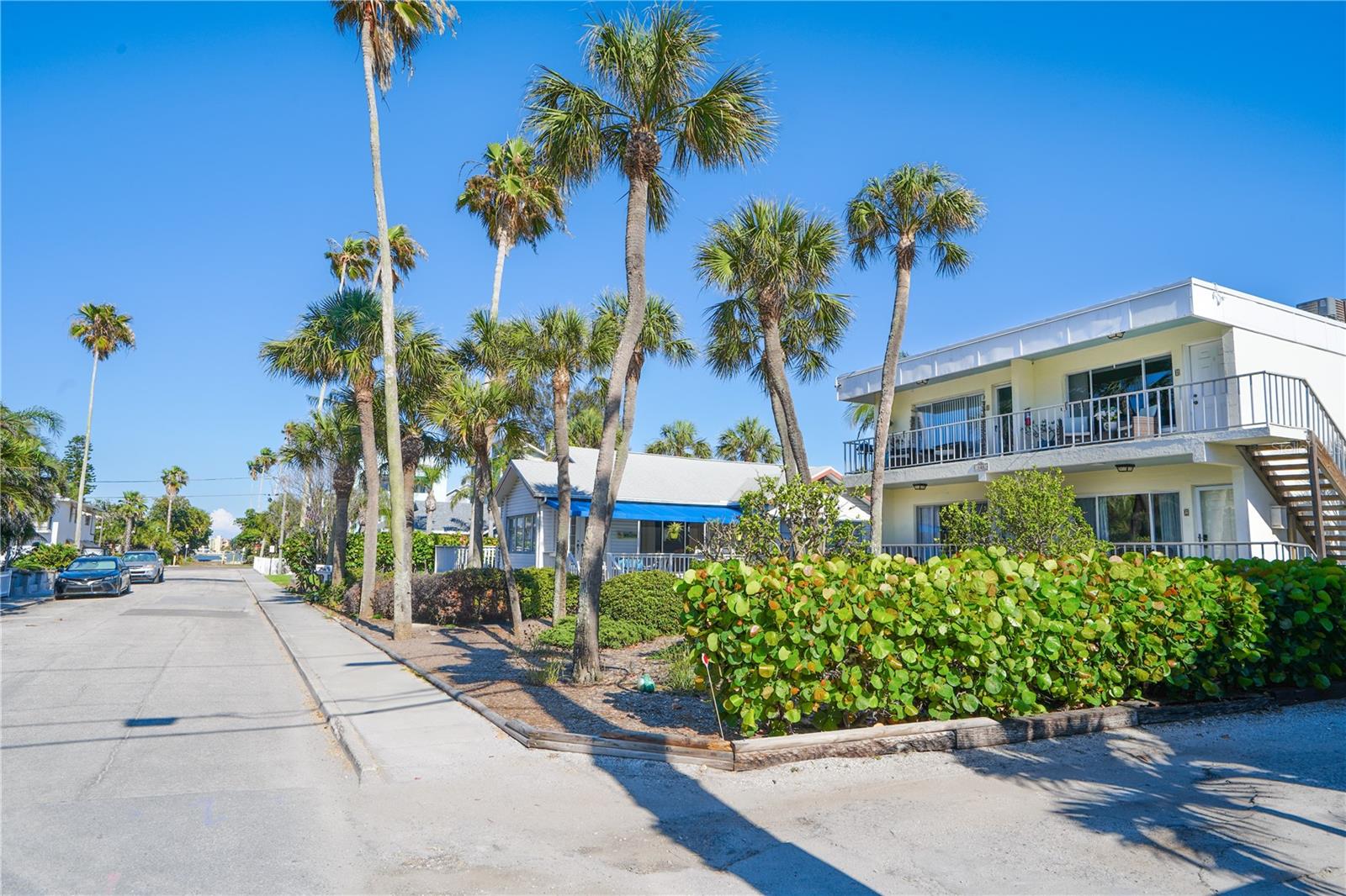 108 14TH AVE #2, ST PETE BEACH, FL, 33706