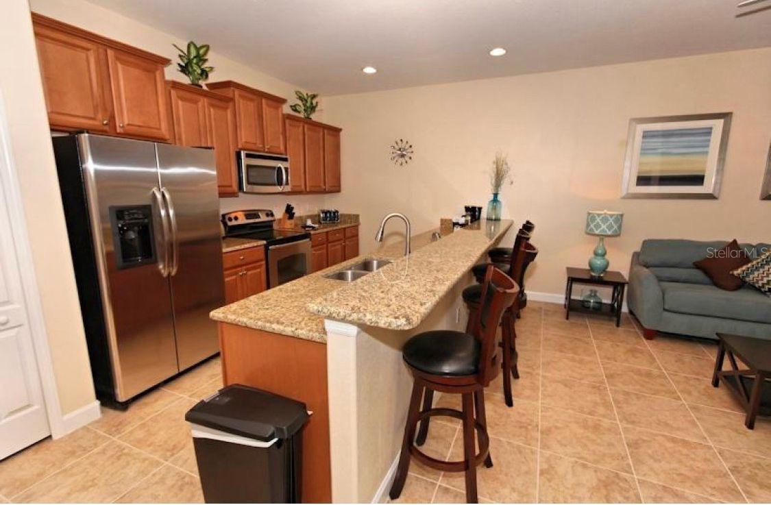 8899 CANDY PALM RD, KISSIMMEE, FL, 34747