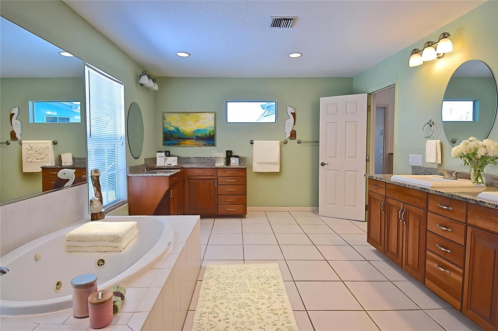 938 THE RIALTO, VENICE, FL, 34285