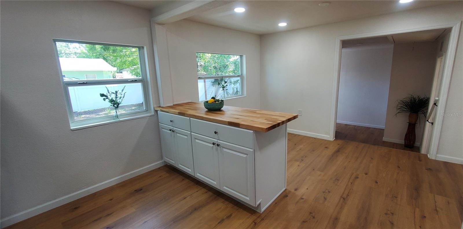 4550 53RD AVE N, ST PETERSBURG, FL, 33714
