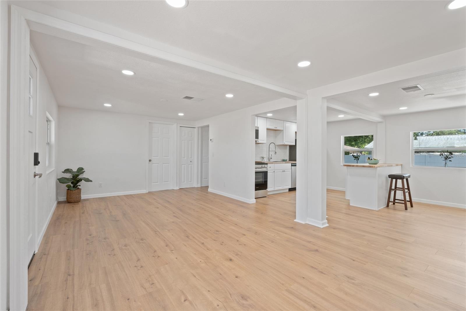 4550 53RD AVE N, ST PETERSBURG, FL, 33714