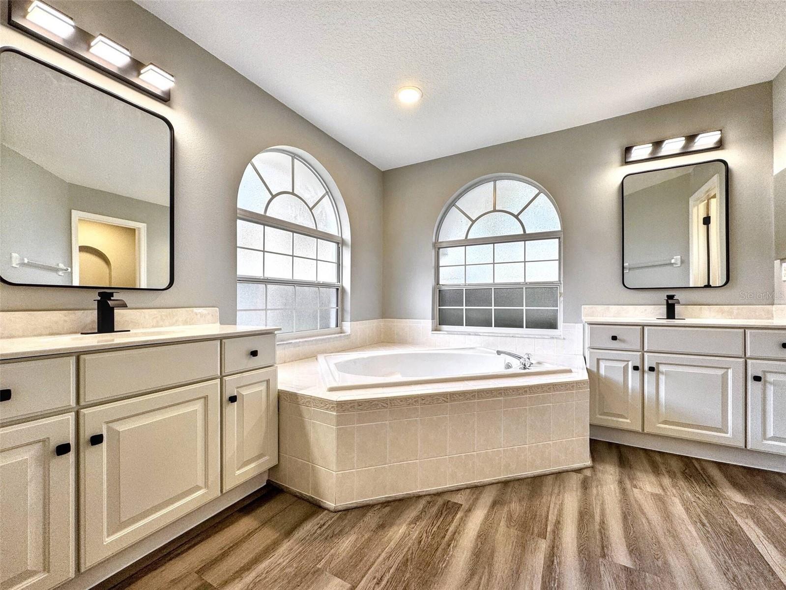 1200 MONTHEATH CIR, OCOEE, FL, 34761