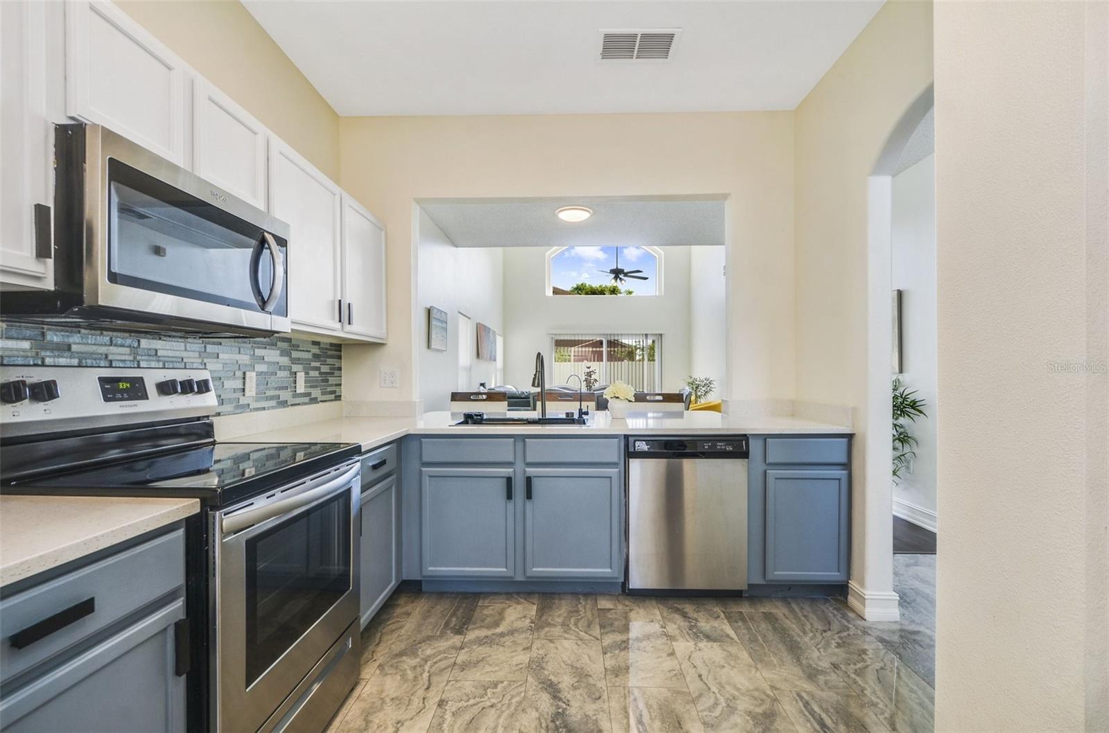 13208 CANNA LILY DR, ORLANDO, FL, 32824