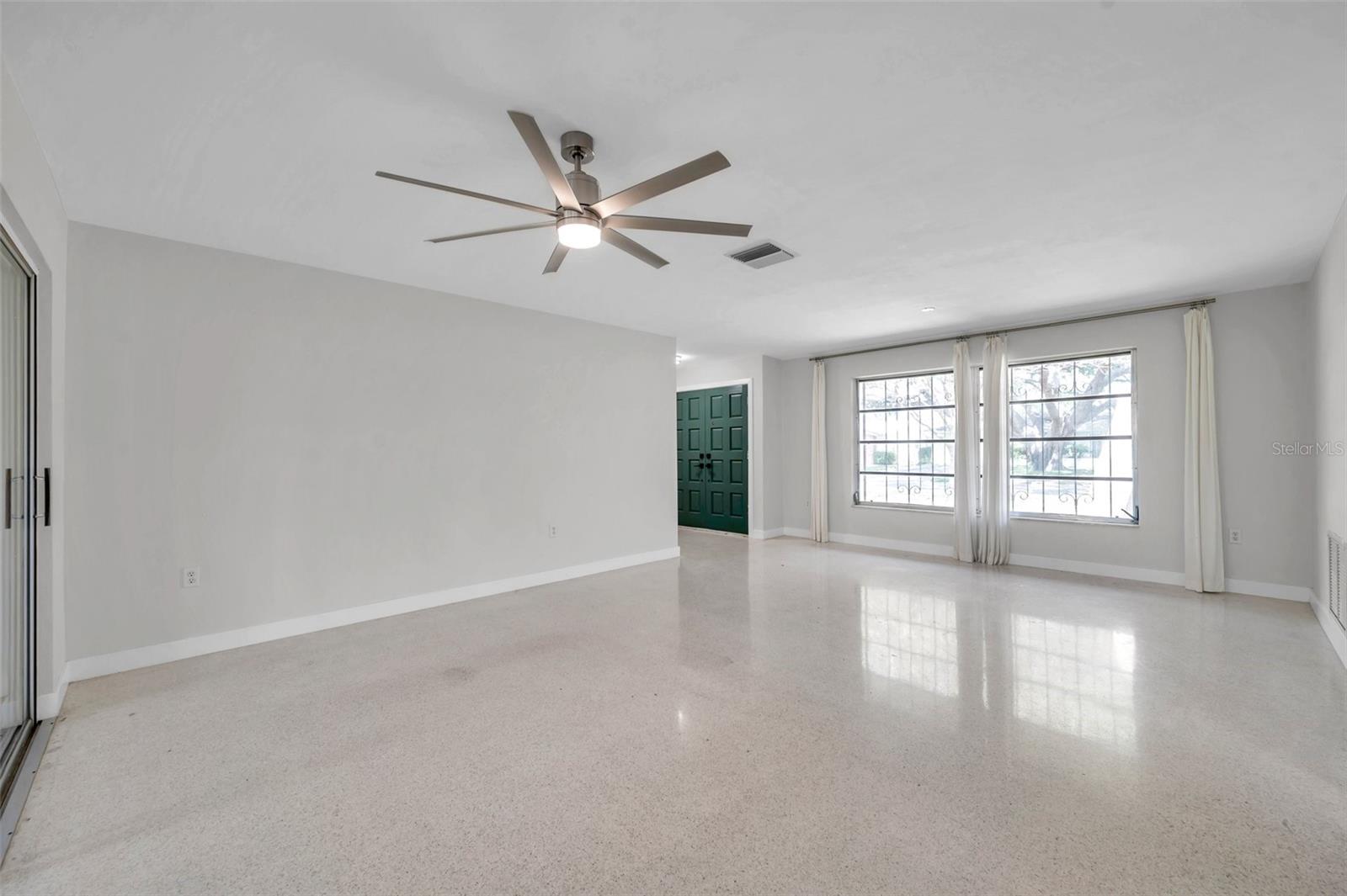 2049 HILLWOOD DR, CLEARWATER, FL, 33763